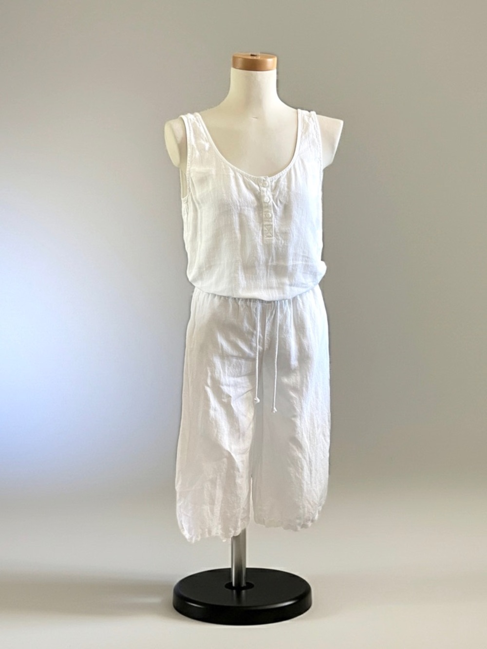 cloth & stone Anthropologie White Sleeveless Linen Jumpsuit Romper Sz S Small